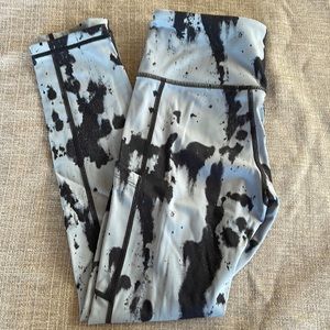 Zyia leggings